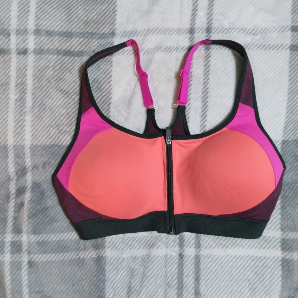 Power Shape Max Zip Front, Wire Free Sports Bra